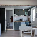 Norwegian House Maria Stua Διαμέρισμα Mefjordvær