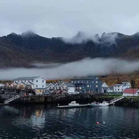 Norwegian House Maria Stua Mefjordvær