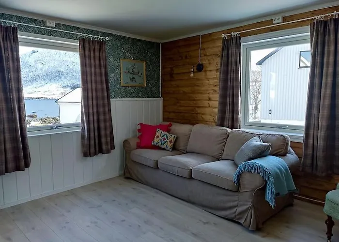 Norwegian House Maria Stua Mefjordvær